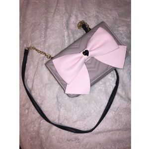 NWOT Betsey Johnson cross body bag